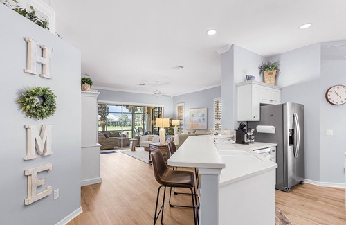 Bonita Springs House | Resort style living in this charming Bonita Springs home - Hunter Ridge