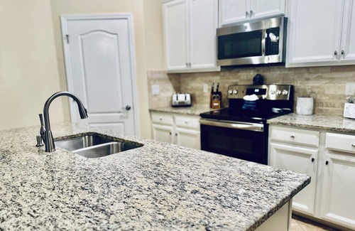 River Hall House | Resort Style Living! Pools, Parks, Restaurant, within walking distance!