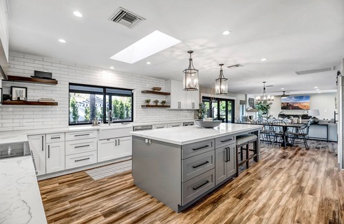 Paradise Valley Village House | Resort-Style Yard | Pool, Hot Tub & Prime Location Near Hiking!