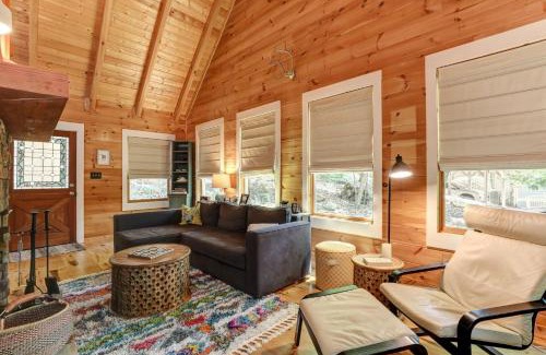 Big Canoe House | Respite at Big Canoe - Wood-burning fireplace bright interiors Wifi