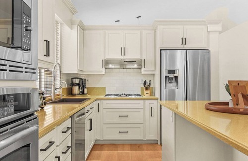 Eastlake Greens House | "Respite Retreat" A Fully Furnished Single Story 3-bedroom house in Chula Vista