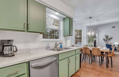 Richmond Hill House | Restful Escape near Savannah