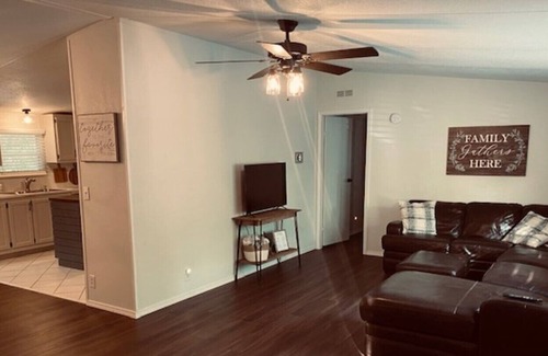 Kingston House | Restful Home Away From Home
