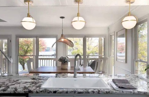 Rock Hill House | Restful Home in a Quiet Cove w Kayaks, SUPs, Dock & Boat Option - Near Charlotte