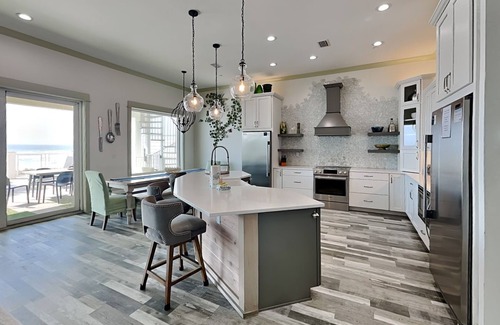 Thomas Drive House | Resting Beach Face - Waterfront Location + Private Pool!