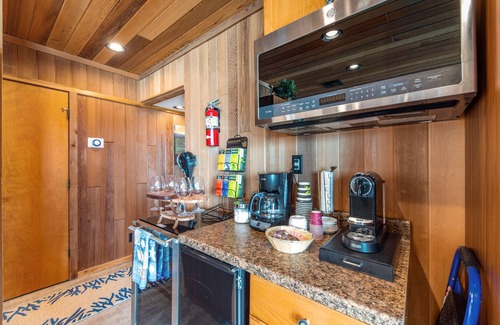 Stuart House | Restoration Sands: FL Beach House DIRECTLY on Beach! Pool, Elevator, Hot Tub!