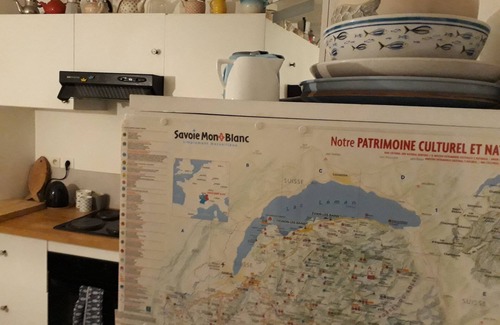 Thonon-les-Bains Apartment | Restored fisherman's house View of Lake Geneva on the port of Thonon Rives