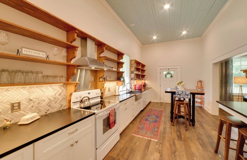 Thomasville House | Restored Home Near Downtown Thomasville