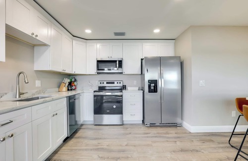 Orient Park House | Retreat 2 Mi to Florida State Fairgrounds w/Pool