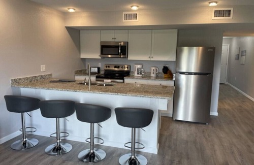 Wellington Condo | Retreat at Regal Palms 2B2B, D402