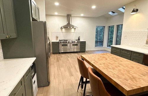 Ferndale House | Retreat at the Olive Grove