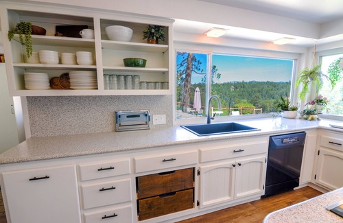 Apple Hill Other | Retreat - Heart of Apple Hill 5-bedroom farmhouse in Camino