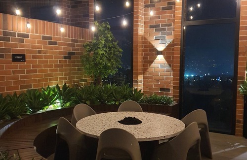 Zona 10 Apartment | Retreat in Airali W/Heated Pool Perfect Location