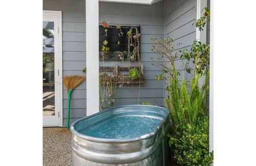 Fallbrook House | Retreat Like Experience in The Hills of Fallbrook!