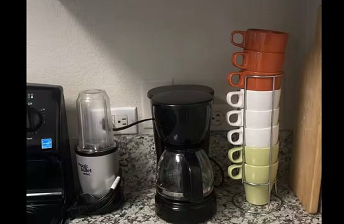 Pleasant Valley Apartment | Retreat – Near UT, Downtown & Lady Bird