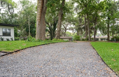Lakewood House | Retreat the Marco - Heated Pool+Arcade Games Close to everything