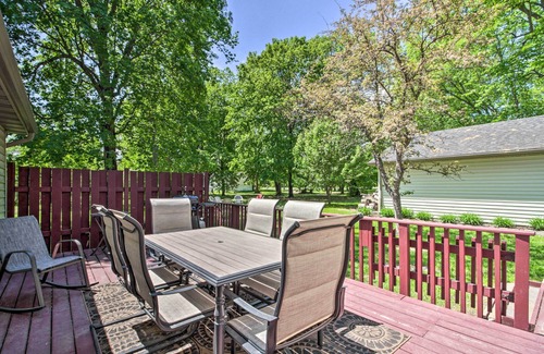 Puposky Cabin | Retreat w/Lake Access & Private Boat Dock!