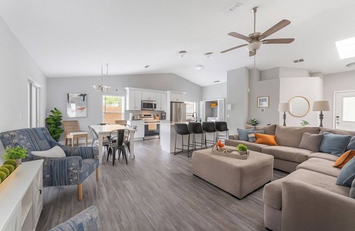 Indian Point House | Retreat with Heated Pool in a Serene Community