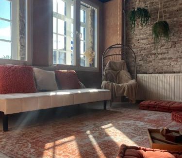 Lith House | RetreatHouse