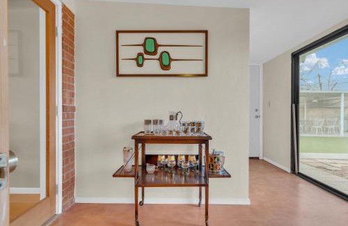 Tucson House | Retro 50's mid century modern home
