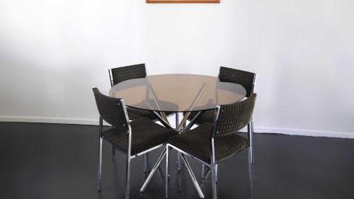 Macmasters Beach House | 'Retro Beach House' by Accom Holidays