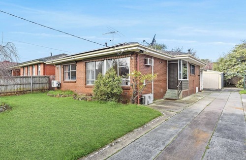 Mornington House | Retro Retreat - Mornington