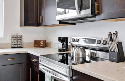 Missoula House | Retro Revival: Your Stylish Staynn