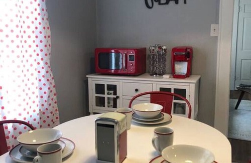Muskogee House | Retro Style Home in Honor Heights