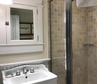 Provincetown Bed & Breakfast | Revere Guest House