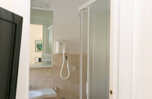 Albaro Hotel | Rex Hotel Residence