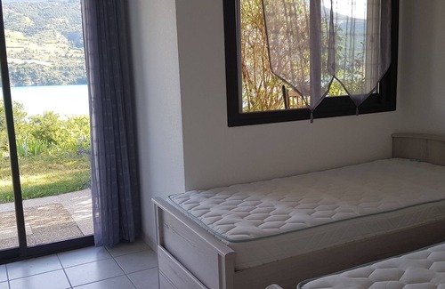 Savines-le-Lac Apartment | Rez de Jardin Avec vue Magnifique sur le Lac et les Ecrins