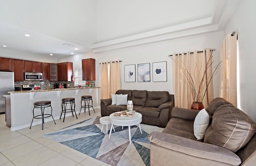 Lake Davenport Estates House | RGC346 Summary: Lake