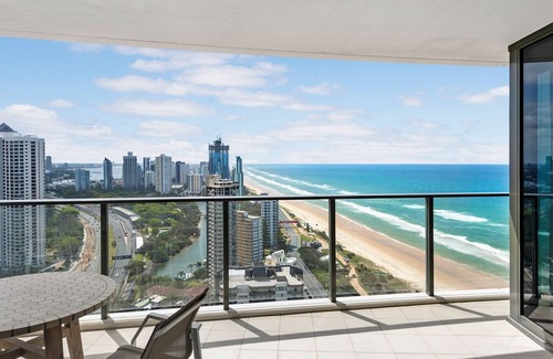 Surfers Paradise Apartment | Rhapsody in the Sky 2 Bedroom Apartment - CoastHM