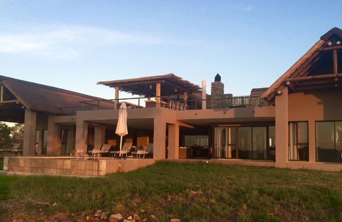 Buffelspruit House | Rhino Ridge lodge in Mjejane Private Game Reserve