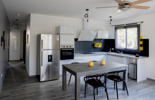 Manapany-les-Bains Apartment | Rhum Cahuette T3 climatisé