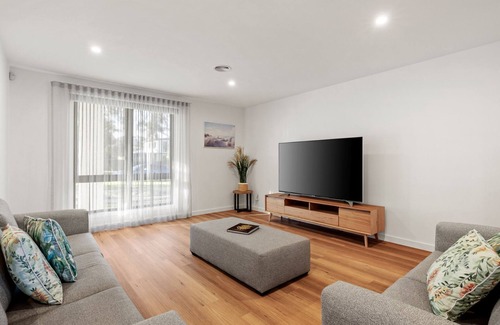 Rhyll House | Rhyll View in Rhyll township