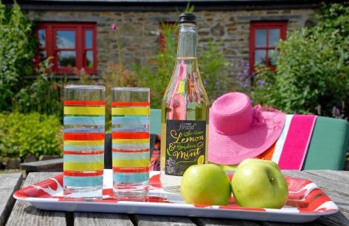 Narberth House | Ria's Cottage
