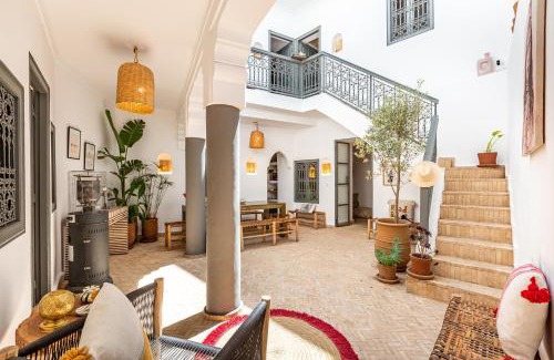 Mouassine House | Riad Belvi - Breakfast - 10mn Jemaa El Fnaa-Pool