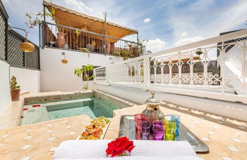 Mouassine House | Riad Belvi - Breakfast - 10mn Jemaa El Fnaa-Pool