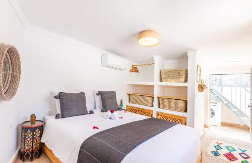 Mouassine House | Riad Belvi - Breakfast - 10mn Jemaa El Fnaa-Pool