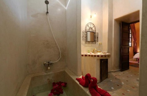 Mellah House | Riad en Exlusivité à 5min de la place jamaa el fna