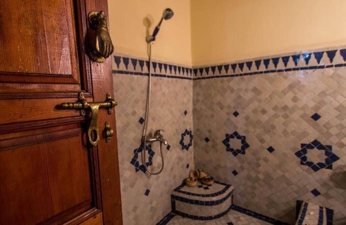 Dar Tazi Apartment | Riad Ibn Khaldoun - Superior Suite Hind