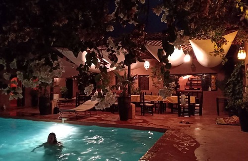 Marrakech Villa | Riad of charm any comfort with swimming pool without opposite and big sported garden.