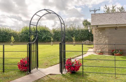 Chatburn House | Ribblesdale Cottage in Acres of Countryside