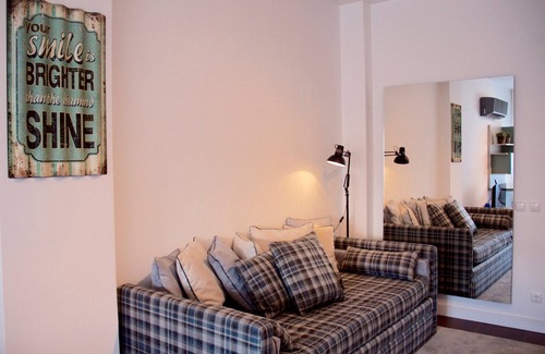 Sao Paulo Apartment | Ribeira 1 - Time Out Market - A few steps away from Mercado da Ribeira, River Tagus and Chiado. Car