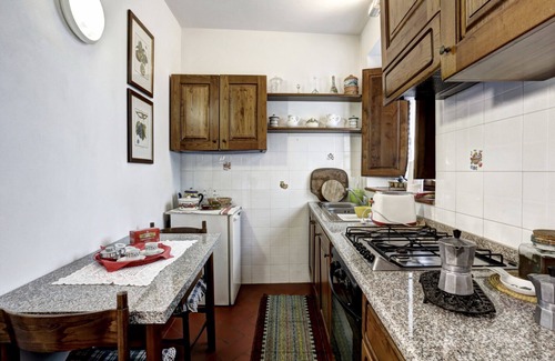 Lecchi in Chianti Cabin | Ricavo lodge with heated pool and outdoor jacuzzi