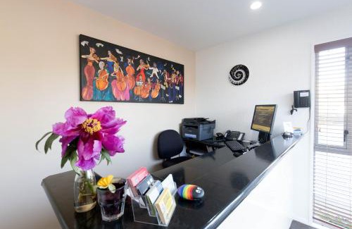 Riccarton Hotel | Riccarton Motor Lodge