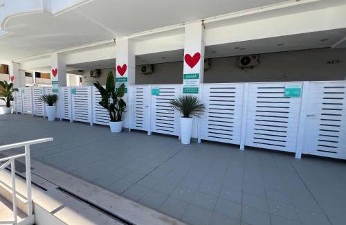 Chiesiola House | RICCIARDELLI HOLIDAY HOMES in paese di fronte al Mare