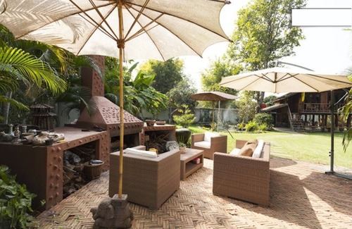 Hang Dong Cabin | Rice Barn and Rooms near Chiang Mai