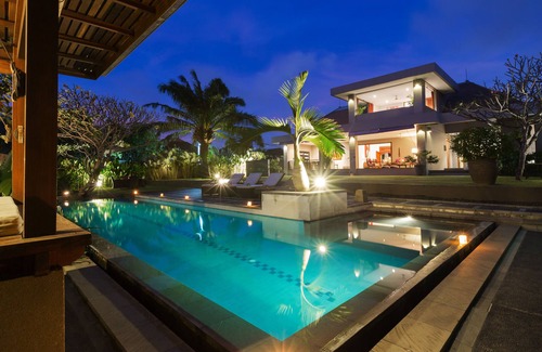 Babakan Villa | Ricefield View Villa in Babakan Canggu
